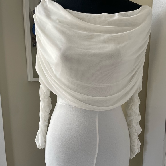 White Jumpsuit - Picture 4 of 8